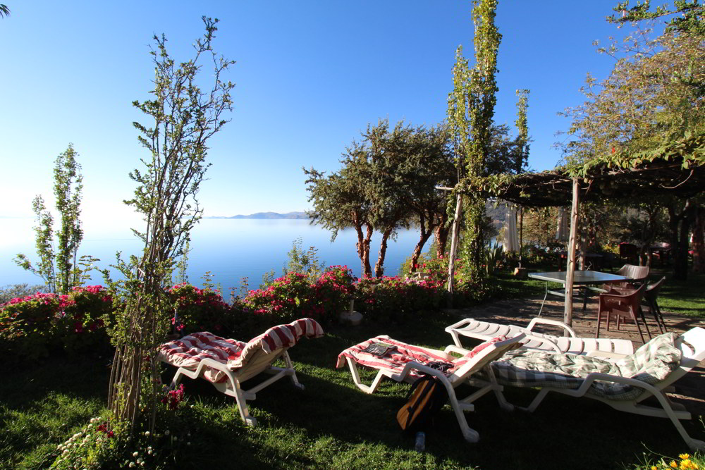 relaxing-suasi-island
