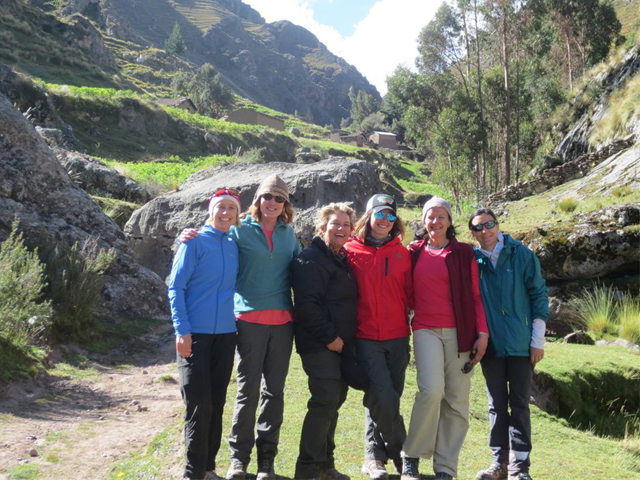 Maria Julia and Marisol trekking Ausangate 2