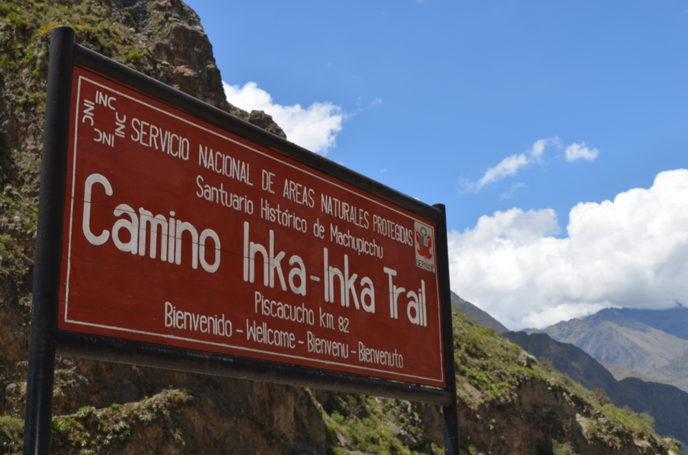 Inca Trail in Peru - Welcome sign day 1