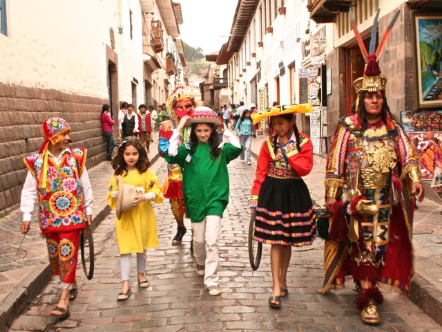 Family travel trips to Peru