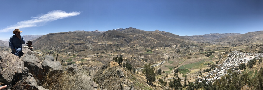horseback ride in colca lookout