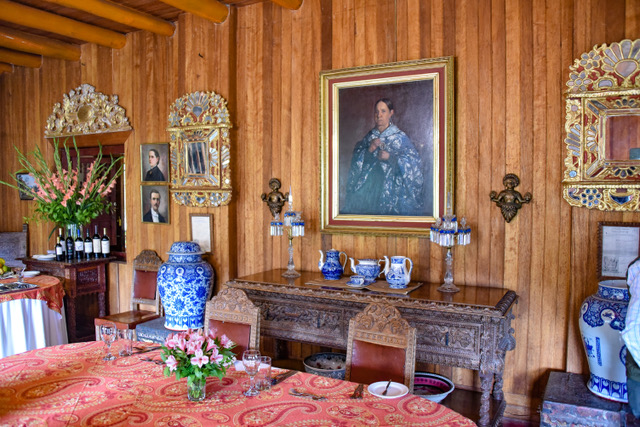Huayoccari dinningroom2