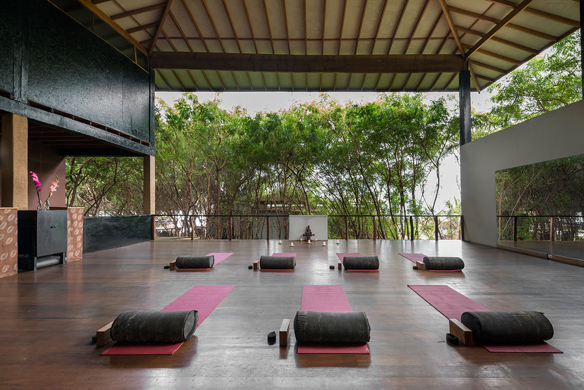 kichic yoga studio