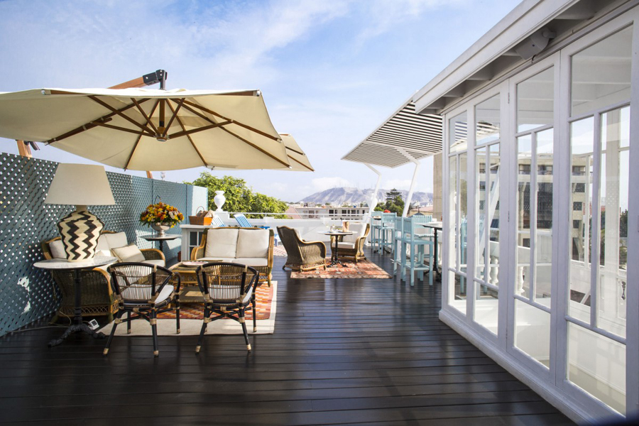 hotelB terrace 1