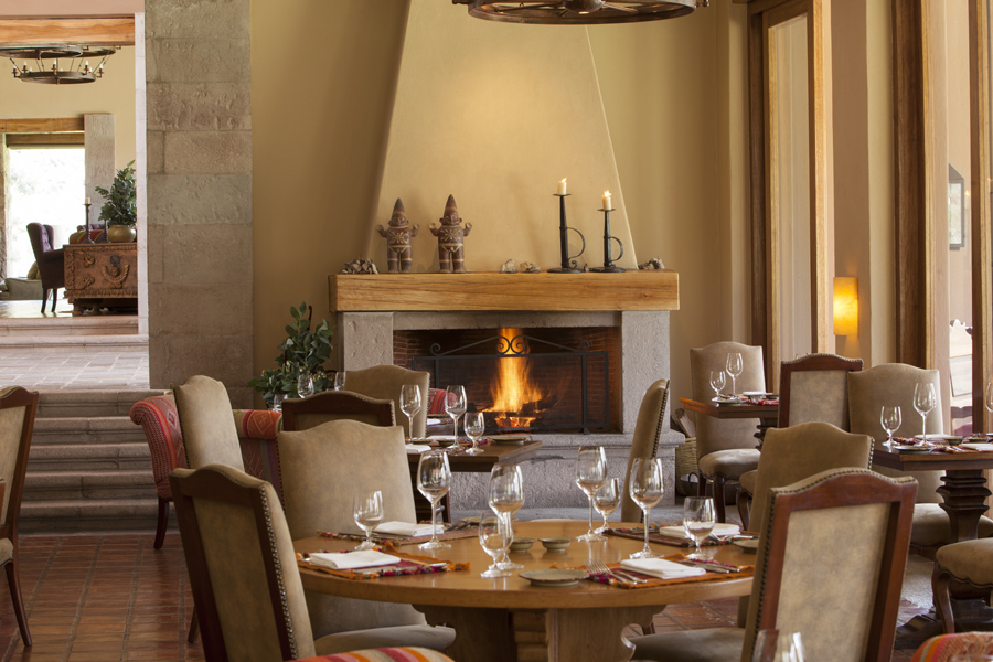 inkaterra hacienda urubamba dining room
