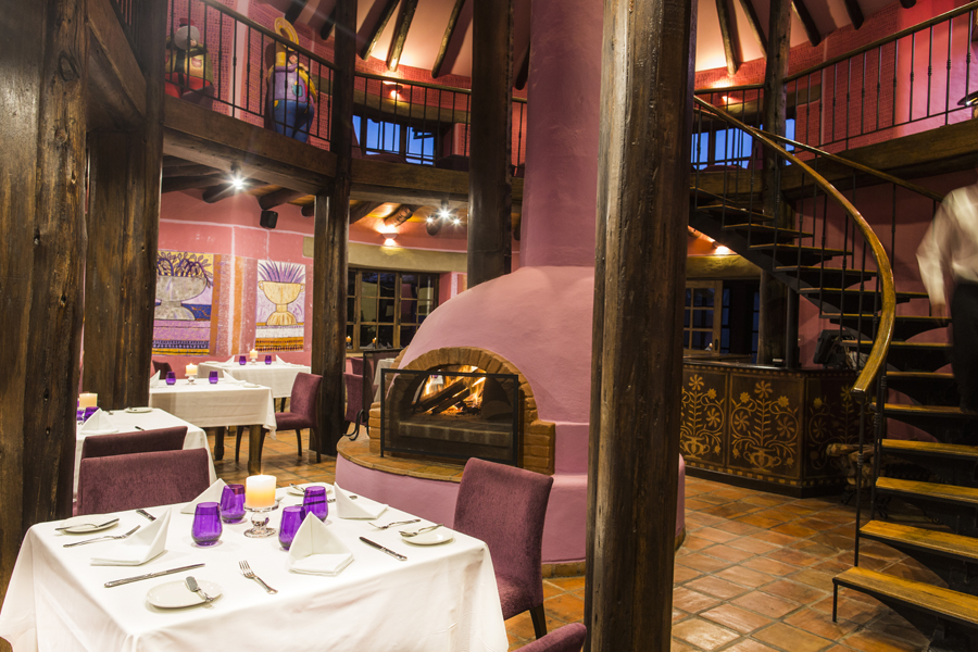 sol y luna restaurant
