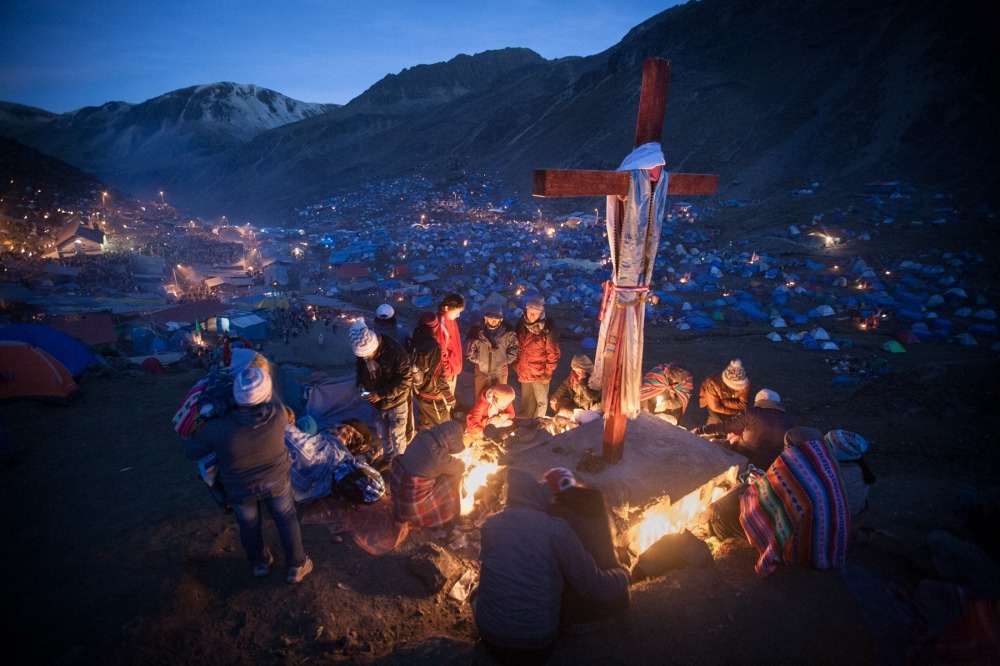 qoyllur riti cross night