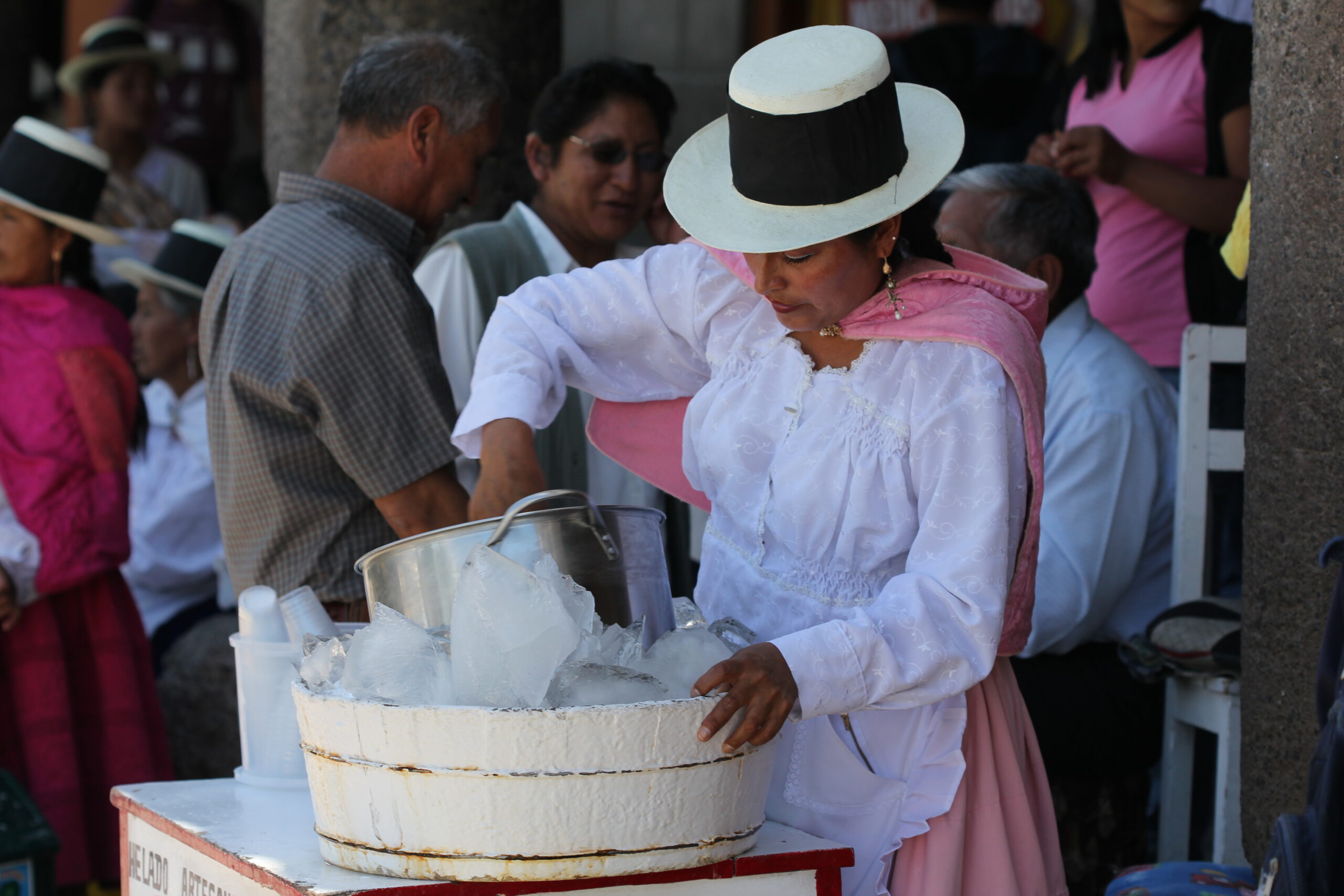indigenous-people-peru-ayacucho