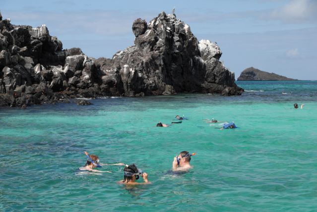 the devil's crown galapagos