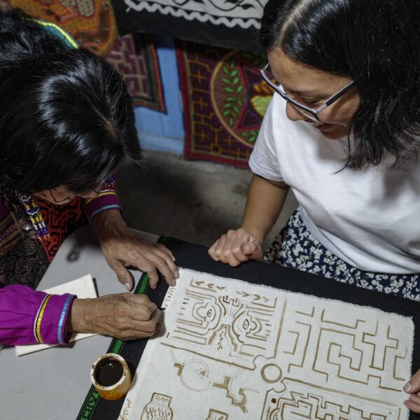 Meeting Wylma, a shipibo artist in Lima