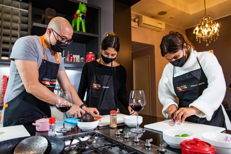 URBAN KITCHEN for the story